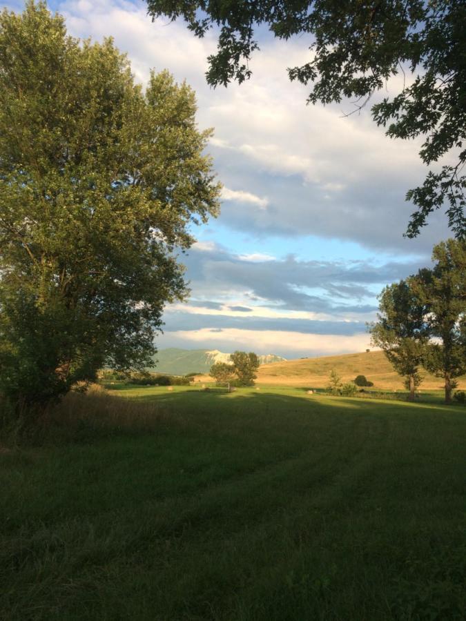 Falubiro Vendeghaza Bekolce Exterior foto
