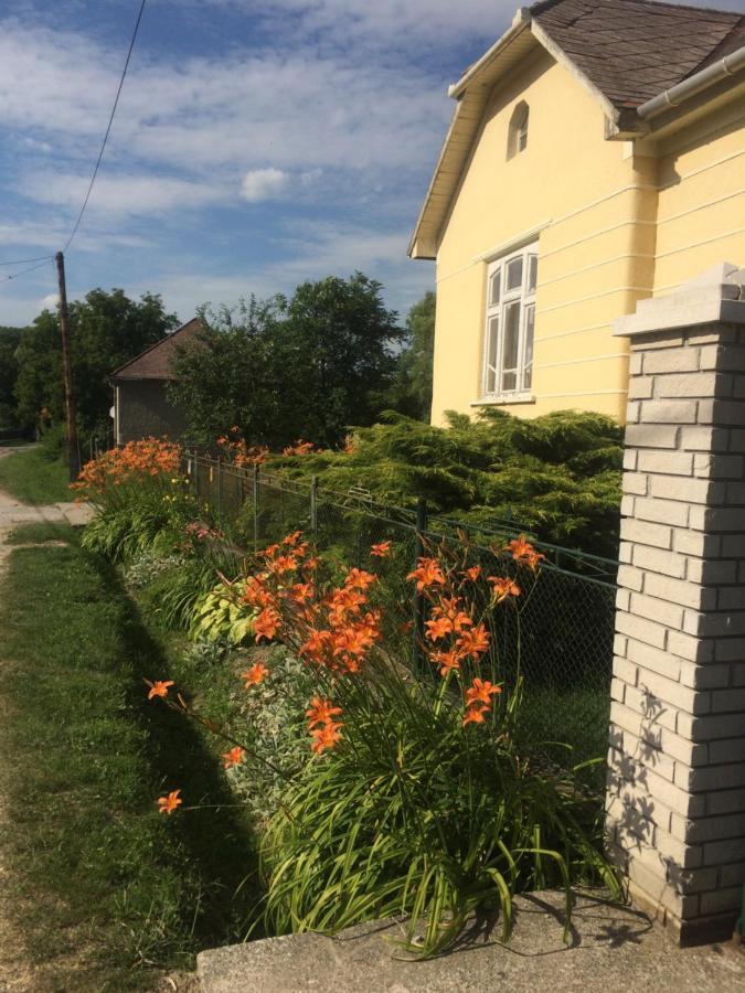 Falubiro Vendeghaza Bekolce Exterior foto